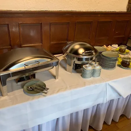 Goldene Krone 호텔